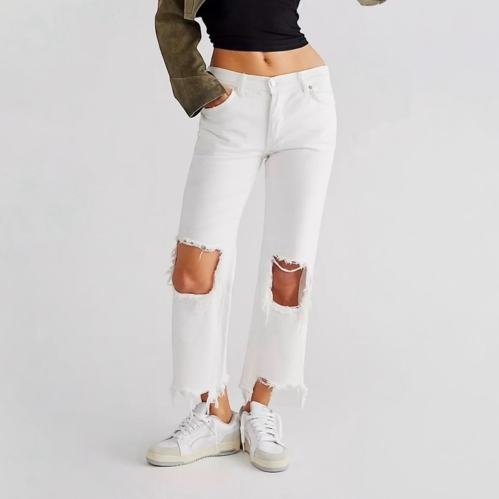 White Distressed Women's Jeans